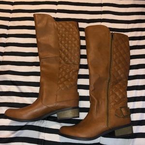 Arizona Cody Quilted Tall Boots